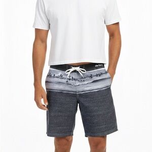 Old Navy Built-In Flex Board Shorts 32W Surfer Graphic Black Grey